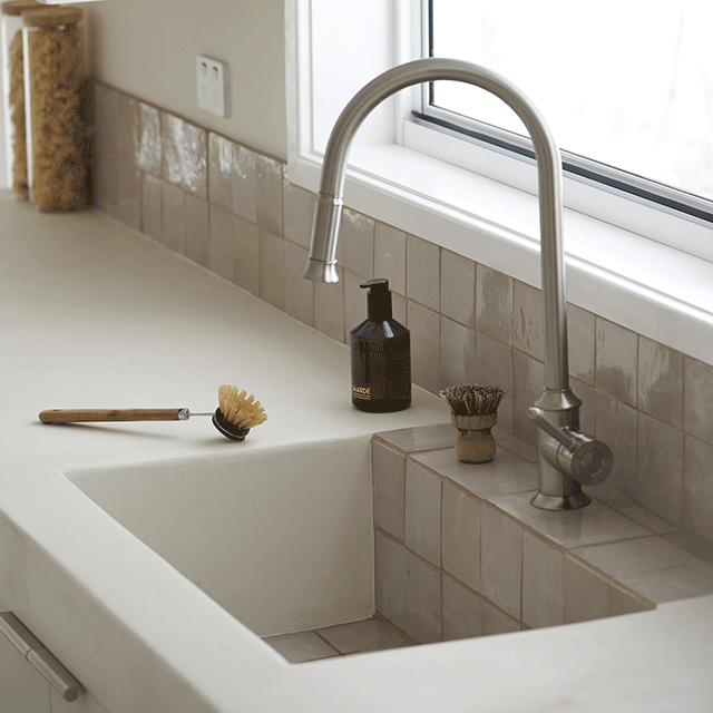 Phoenix Nostalgia Pull Out Sink Mixer Brushed Nickel