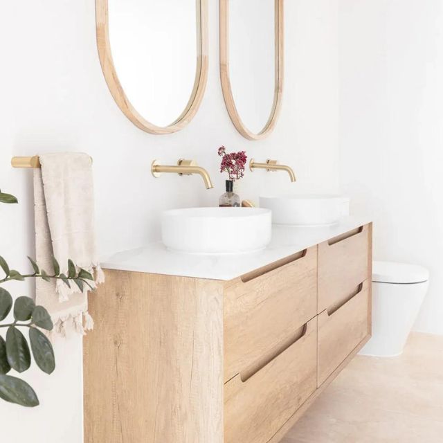 Otti Byron 1200mm Wall Hung Vanity Natural Oak With Pure White Stone Top for Double Bowl Above Counter Basin BY1200NSTUD-PWD - The Blue Space